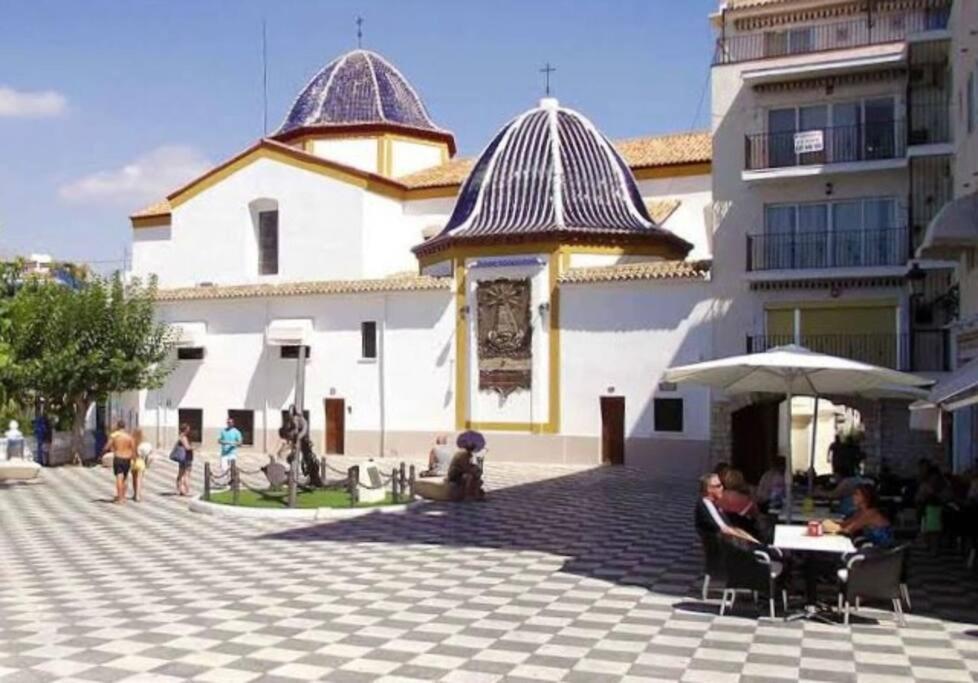 Apartamento Centrico Y En Primera Linea De Playa Leilighet Benidorm Eksteriør bilde