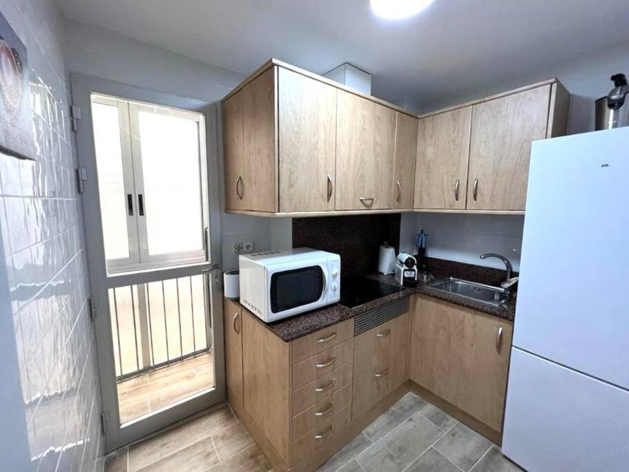 Apartamento Centrico Y En Primera Linea De Playa Leilighet Benidorm Eksteriør bilde