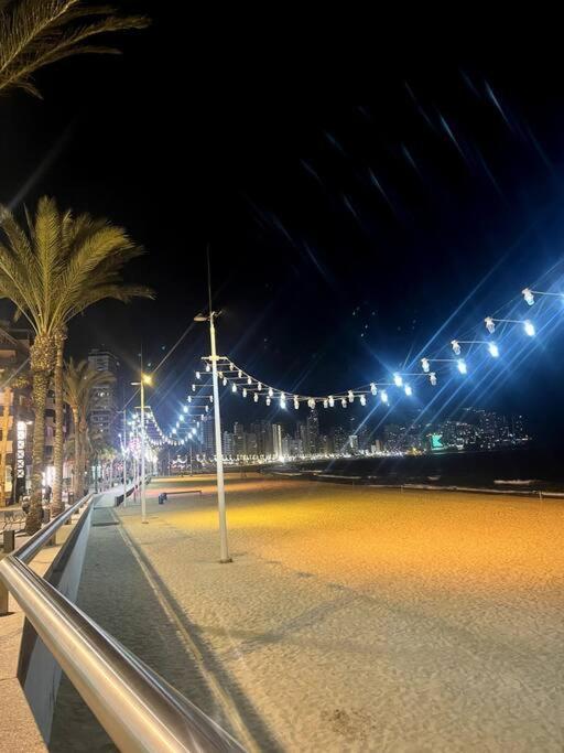 Apartamento Centrico Y En Primera Linea De Playa Leilighet Benidorm Eksteriør bilde