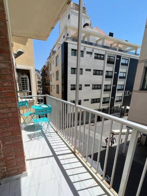Apartamento Centrico Y En Primera Linea De Playa Leilighet Benidorm Eksteriør bilde
