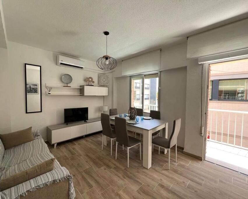 Apartamento Centrico Y En Primera Linea De Playa Leilighet Benidorm Eksteriør bilde